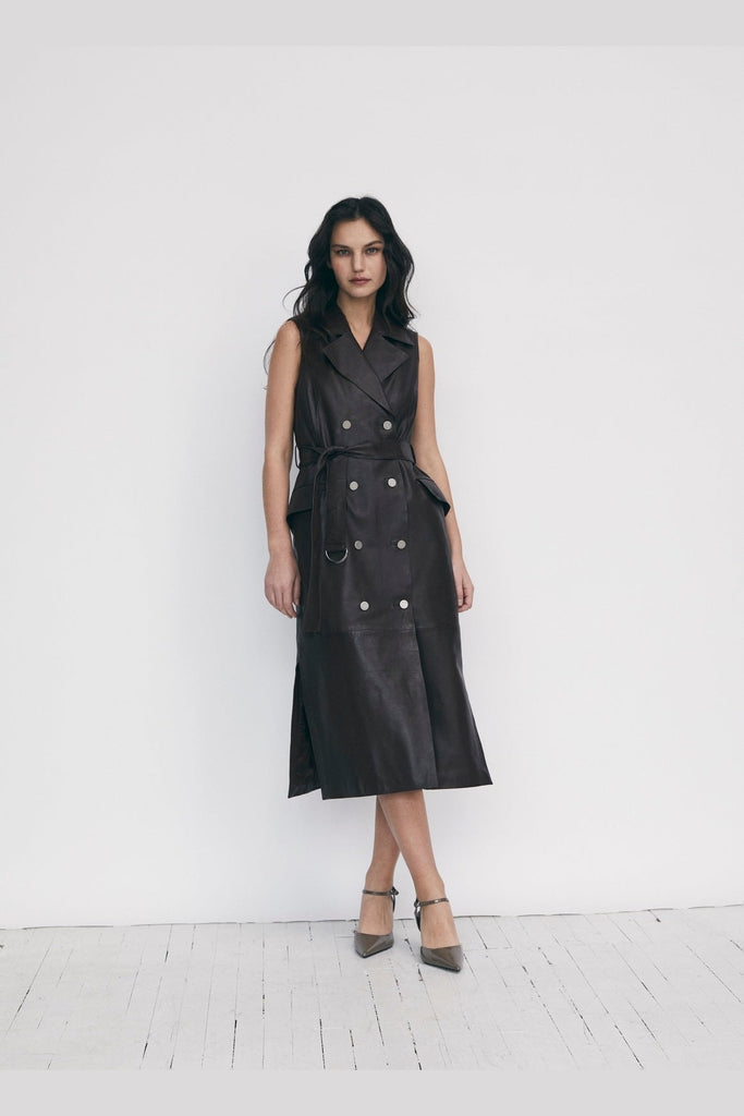 Leather sleeveless dress with belt